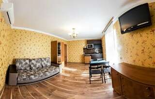 Гостиница Башня Севастополь Семейный номер-8